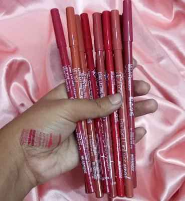 Flormar Perfect Lip Liner Set (12 pcs)